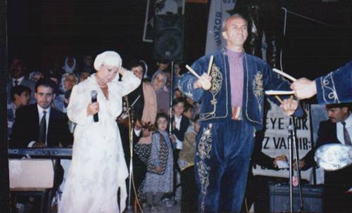 Bedia AKARTÜRK